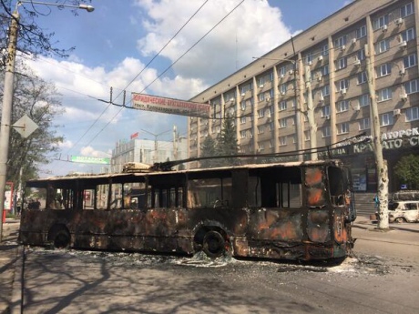 У Краматорську звільнили блокпости, аеропорт, міськСБУ та відновили українське телемовлення (ФОТО, ВІДЕО)
