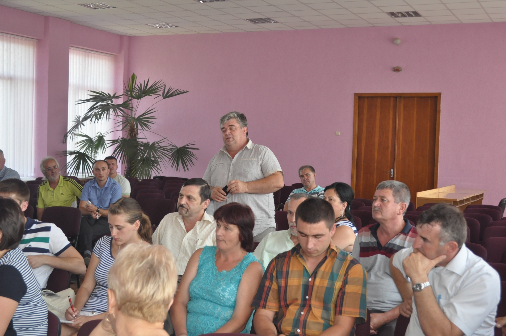 У Виноградові шукали шляхи виходу зі "сміттєвого колапсу" (ФОТО)