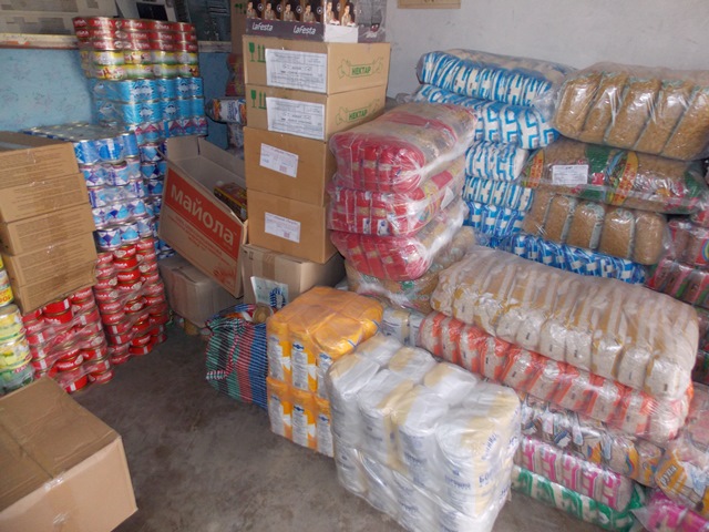 Виноградівщина відправила 6 т продуктів у зону АТО (ФОТО)
