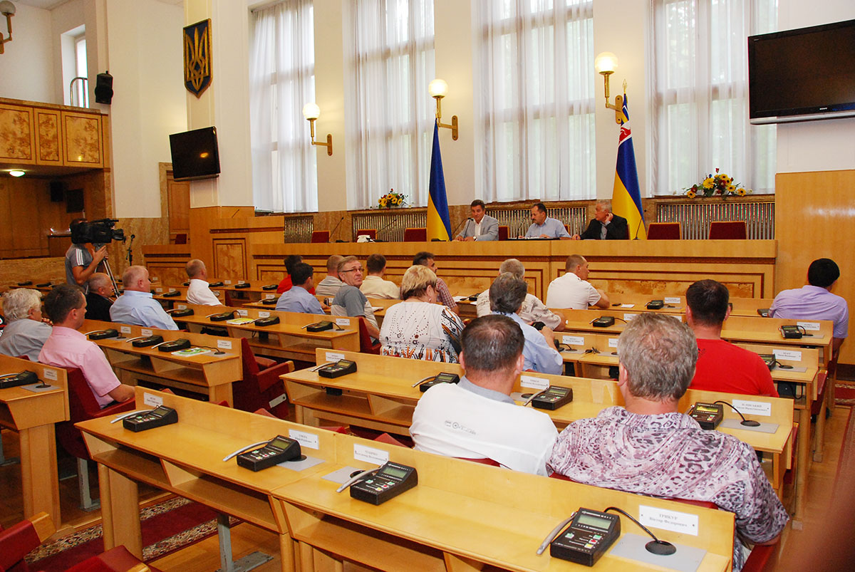 Провайдери на Закарпатті підтримують зняття з ефіру заборонених російських каналів