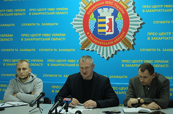 На Закарпатті зафіксовано 55 звернень щодо підкупу виборців, 4 факти тілесних ушкоджень кандидатам, 2 підпали авто