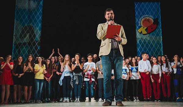 В Ужгороді за участі семи команд розпочалася Шкільна Ліга КВН (ФОТО)