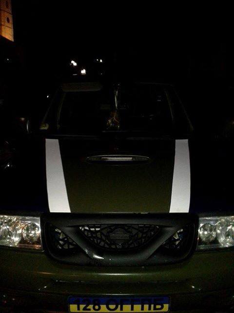 Черговий подарунковий джип "Nissan Terrano" для 128-ї бригади від волонтерів та громади Мукачева вже на фронті (ФОТО, ВІДЕО)