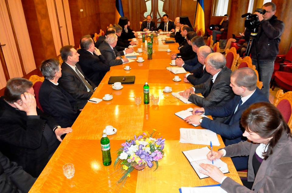 Рада церков просить закарпатців об