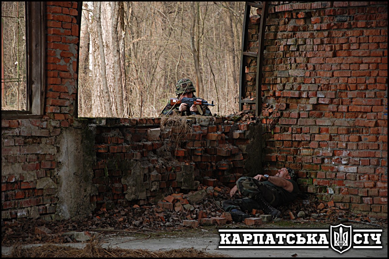 «Карпатська Січ» оголосила набір вишкільних груп