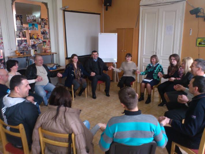 У Мукачеві для прийомних батьків та вихователів дитячих будинків провели тренінги на тему запобігання емоційного вигорання (ФОТО)
