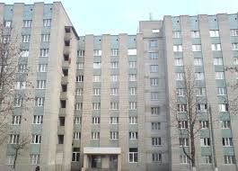 В Ужгороді протестували "гуртожитківці", у Фонді держмайна переконують – заходи з приватизації гуртожитків комбінату "Патент" тривають