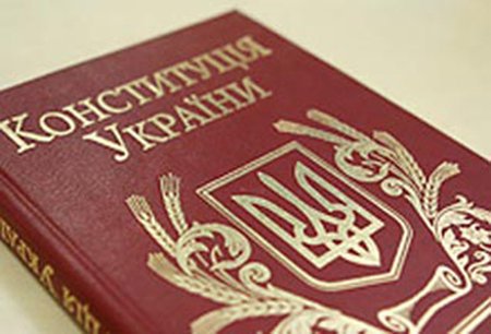 Балога сподівається, що у ВР знайдеться достатньо людей, котрі не захочуть закладати конституційну "бомбу" під державність України
