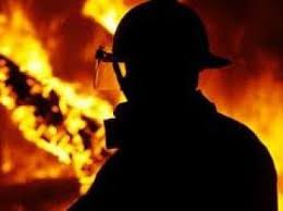 На Воловеччині під час пожежі у надвірній споруді згоріли 2,5 тонни сіна