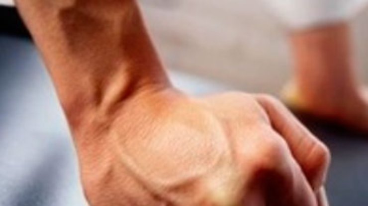 У Шаяні на Хустщині відпочивальник до смерті забив охоронця готелю за зауваження