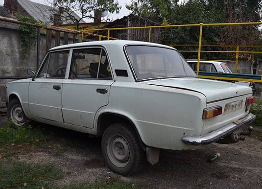 В Ужгороді відшукали крадені "Жигулі" без номерних знаків (ФОТО)