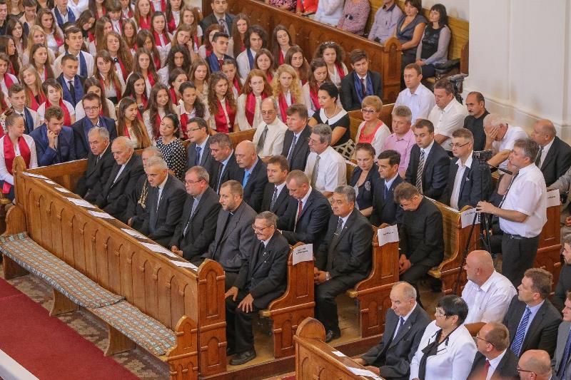 У Закарпатському угорському інституті урочисто розпочали новий навчальний рік (ФОТО)
