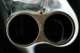 У "сторожці" на Мукачівському аеродромі виявили тіло 60-річного сторожа із простреленою грудною кліткою