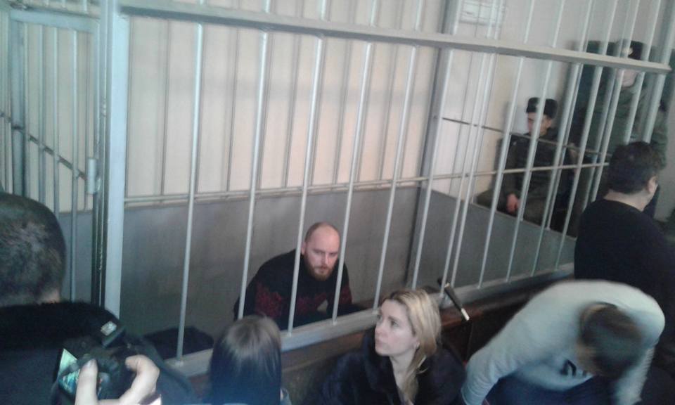 Бійця ПС Окорокова ("Бєса") звільнили з-під варти
