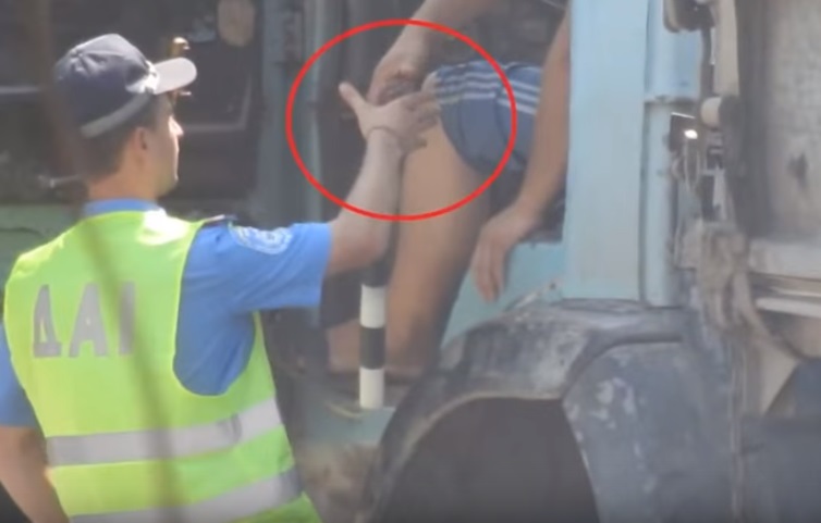 Хабарництво закарпатських "поліцейських" на посту ДАІ в селі Велика Копаня фільмували протягом тривалого часу (ВІДЕО)
