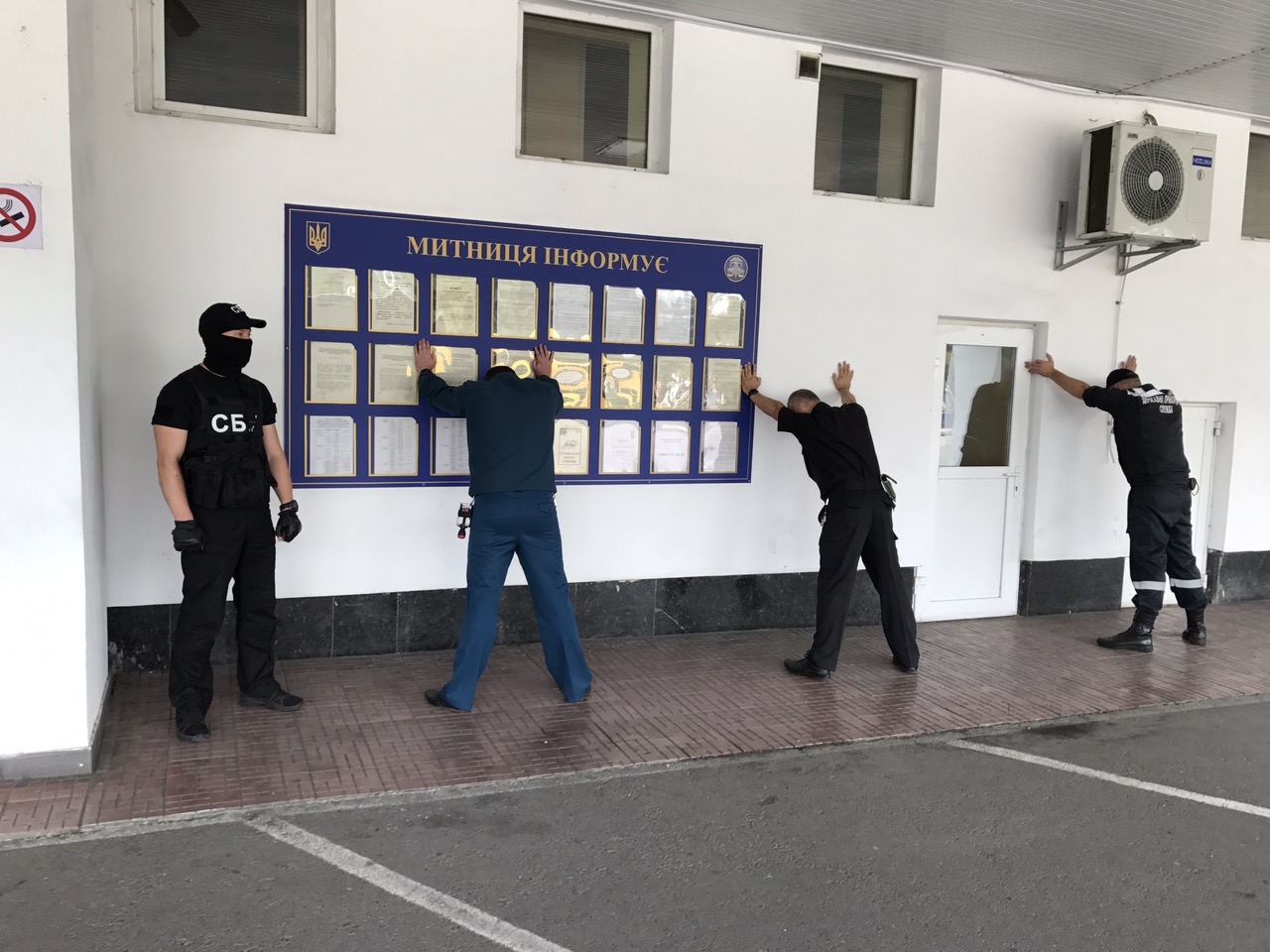 Обшук на ПП 