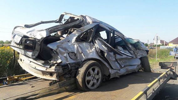 У вересні в Мукачеві евакуатор вивіз на штрафмайданчик 23 автівки (ФОТО)