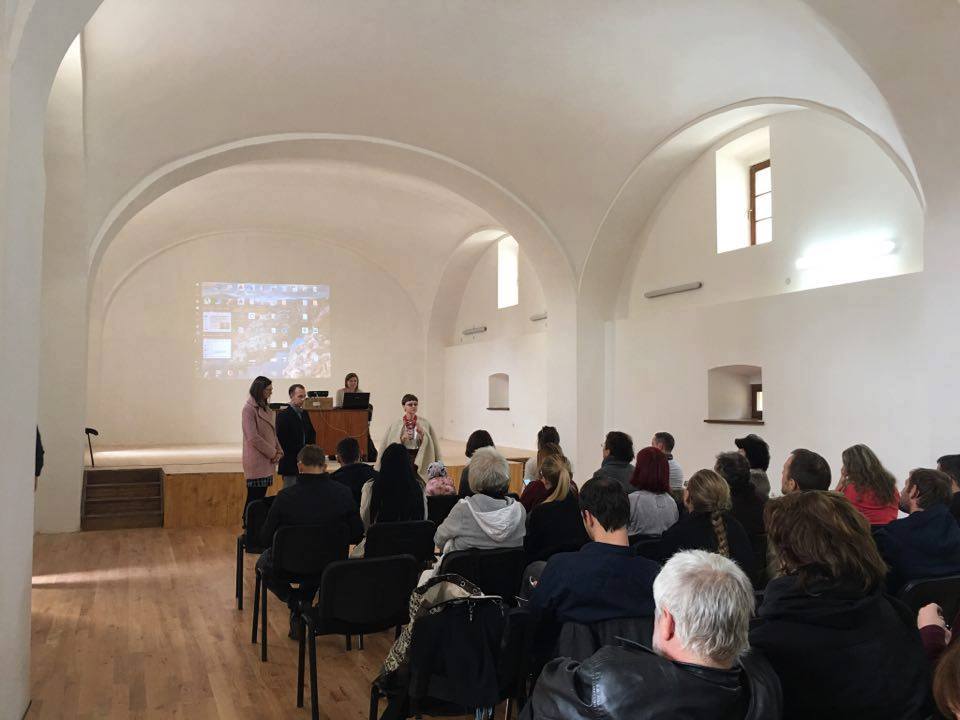 Цикл заходів "Міжвоєнна архітектура Ужгорода" продовжився лекцією та вуличною виставкою (ФОТО)