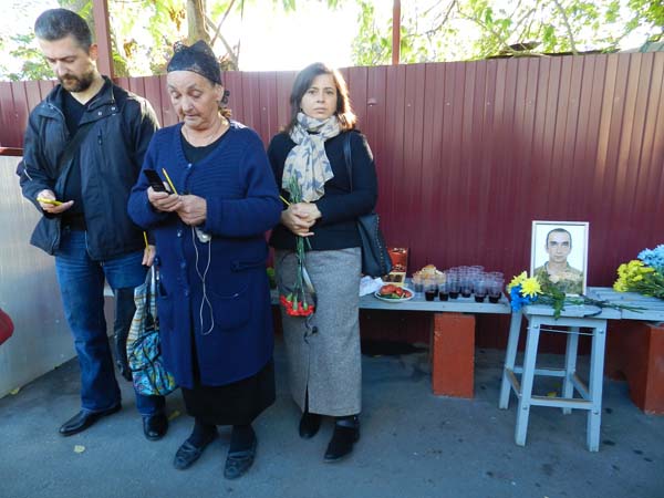 Полеглого після 3-х тижнів боротьби за життя Давида Гамсахурдію в середу ховатимуть на Закарпатті (ФОТО)