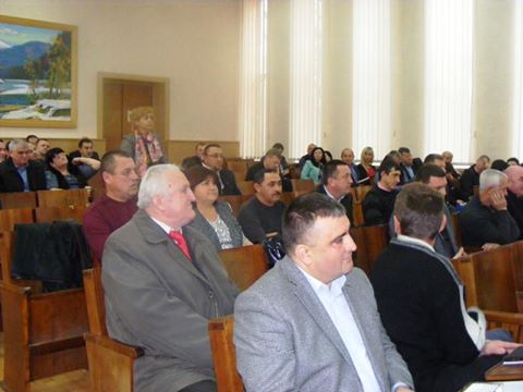 Учні молодших класів Мукачівщини безоплатно харчуватимуться й надалі