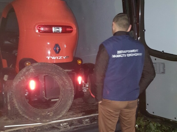 На Закарпатті прикордонники звинувачують поліцію в "електромобільній" брехні 