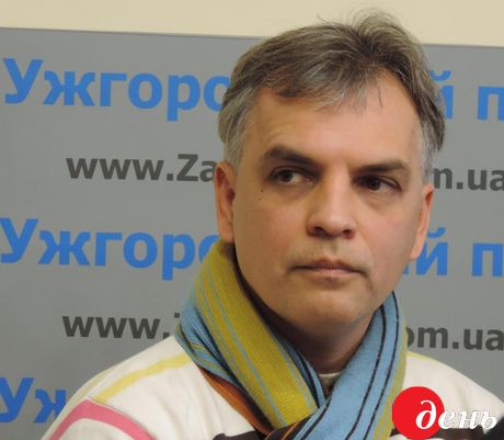 В Ужгороді презентували "Сім п’єс про любов до Батьківщини" Гавроша (ФОТО)