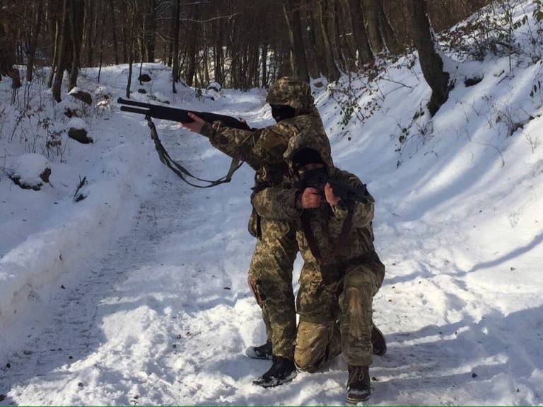 На Закарпатті пройшов вишкіл "Національного Корпусу" (ФОТО)