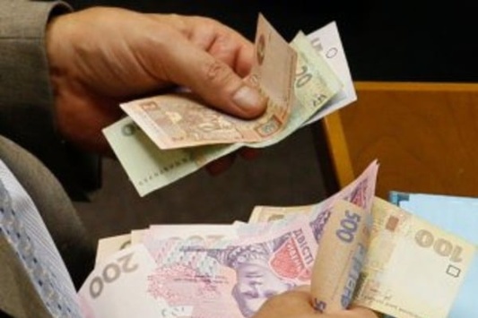 Січневі пенсії деякі закарпатці отримають ще в грудні