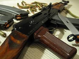 У селян на Рахівщині вилучили автомат, рушниці та пневматичні пістолети 