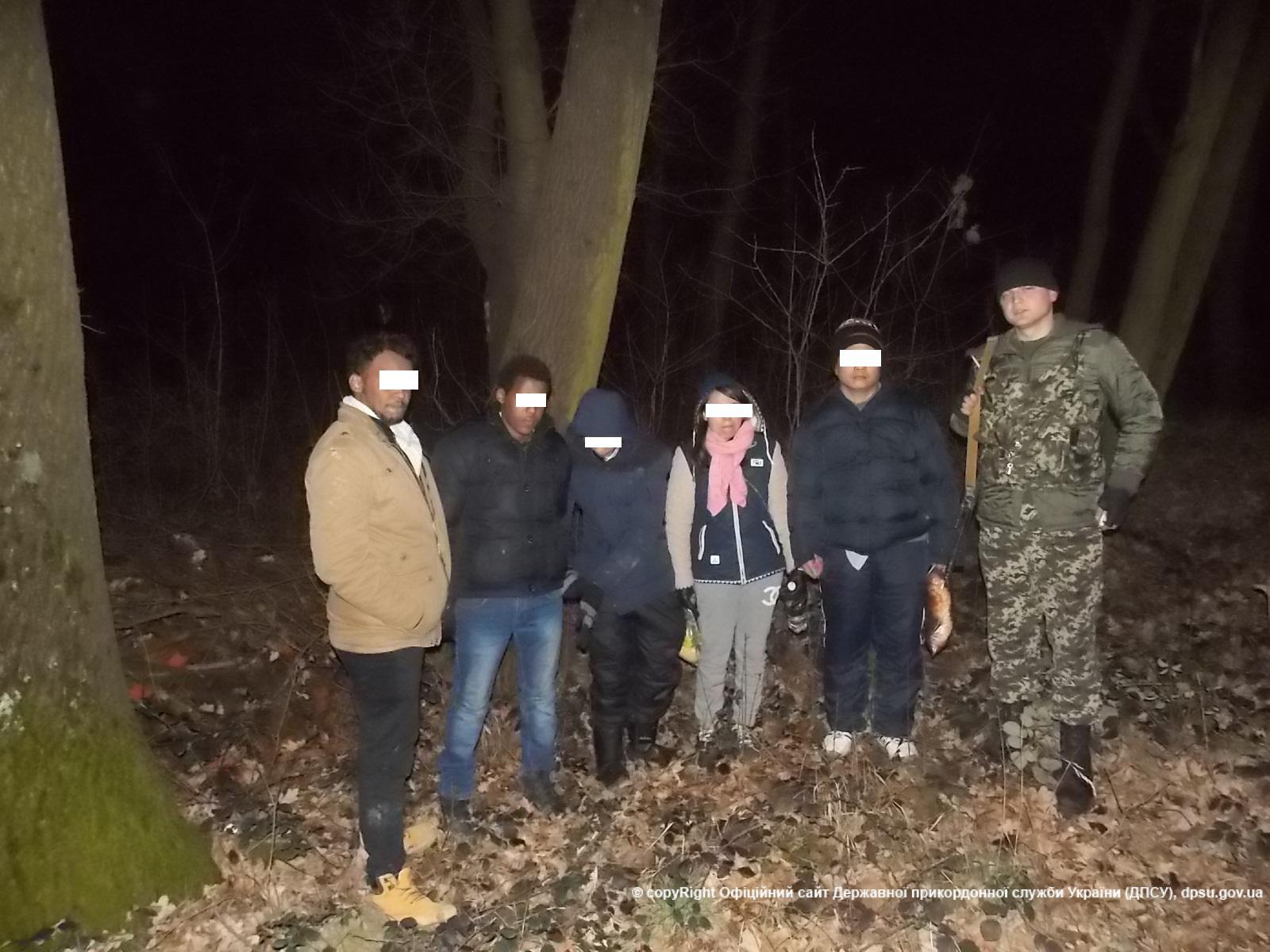 В Ужгороді затримали нелегалів з Сомалі та В'єтнаму (ФОТО)