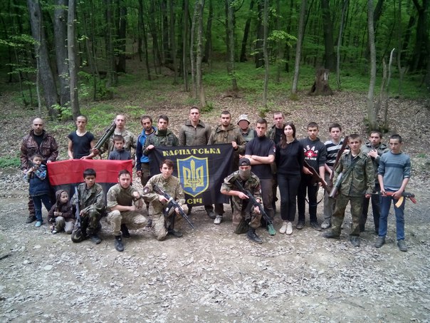 "Карпатська Січ" провела на Ужгородщині пам'ятний військово-спортивний вишкіл (ФОТО)