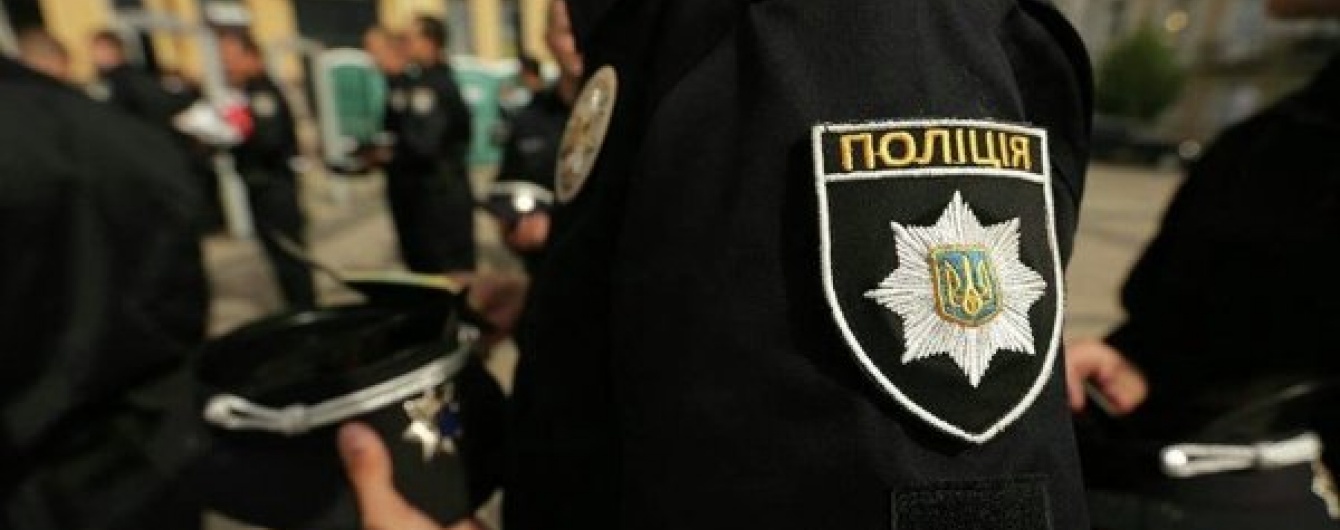 У Мукачеві до відділку доправили безхатьків, що облаштувалися в покинутій чужій оселі