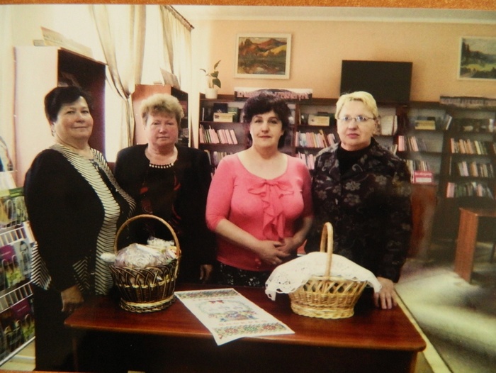 На Тячівщині збирають "Великодній кошик для солдата" (ФОТО)