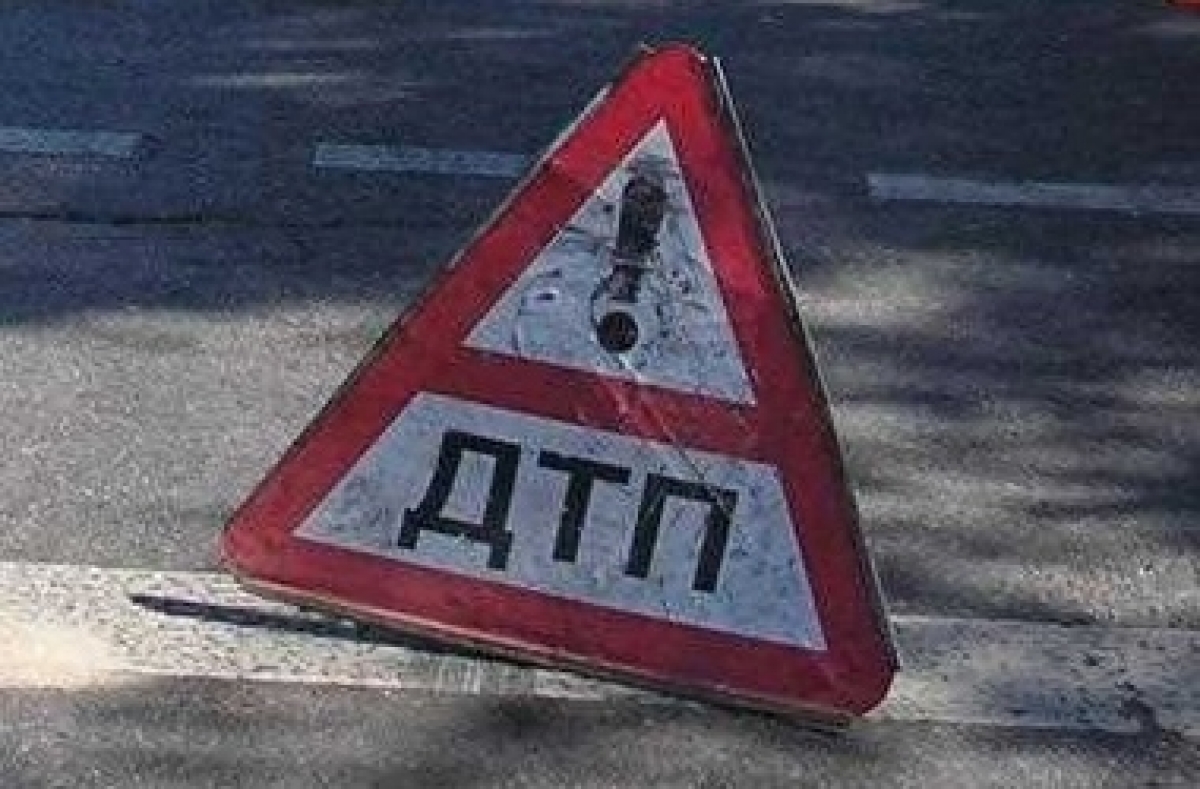 У Кривій на Тячівщині атомобіль травмував школяра