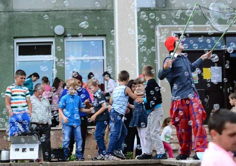 У Нижньому Селищі на Хустщині триває фестиваль "Селиська співанка"