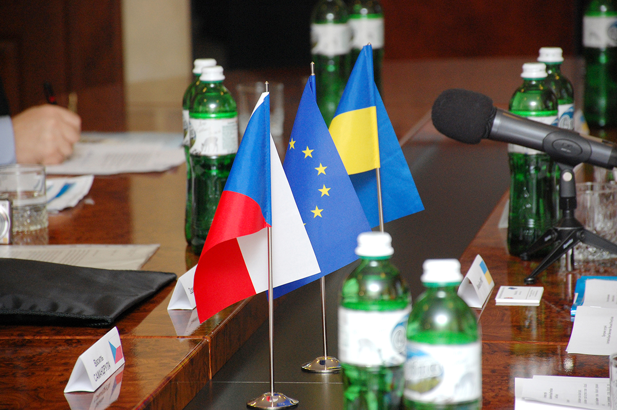 Чеський край Височина виділив Закарпаттю 1 млн грн на відновлення соціальних об’єктів від градобою