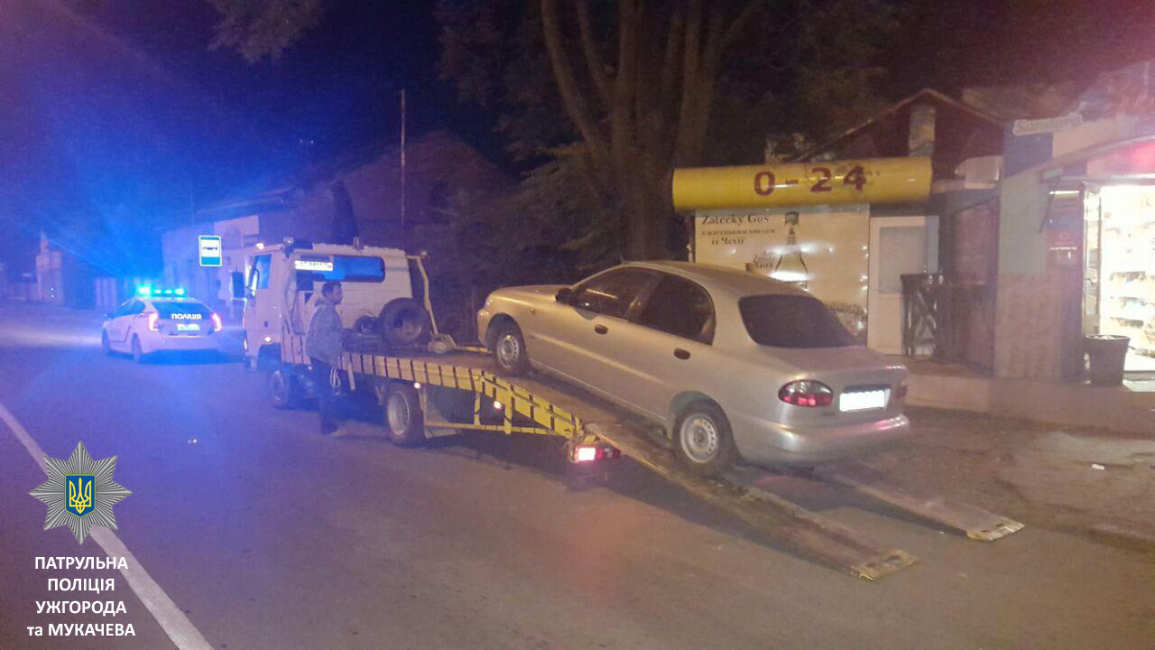 Після штрафу за порушення ПДР і нетверезість Євгена Боброва звільнено з посади керівника управління культури Ужгорода