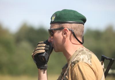 На Закарпатті неподалік кордону затримали 8 нелегалів із Афганістану, що прямували до Угорщини (ФОТО)
 