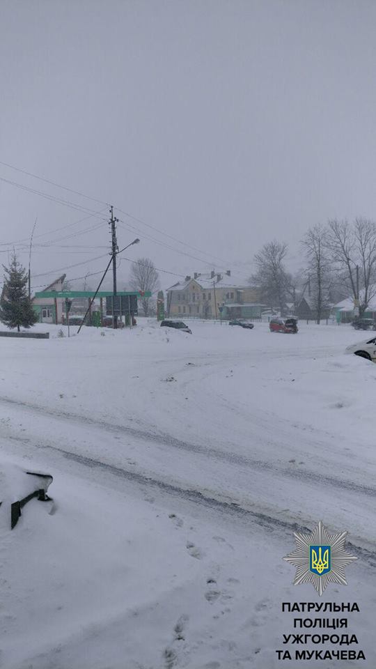 На Закарпатті обмежується рух великовагових автомобілів по трьох напрямках