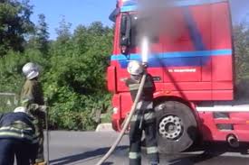 На Закарпатті на Яблунецькому перевалі горів "DAF"