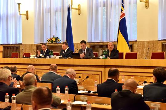 Депутати Закарпатської облради обговорять практичну реалізацію концепції «Нова українська школа» 