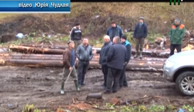 На Закарпатті звільнили лісівника, що погрожував журналістам під час зйомок сюжету про будівництво курорту Свидовець