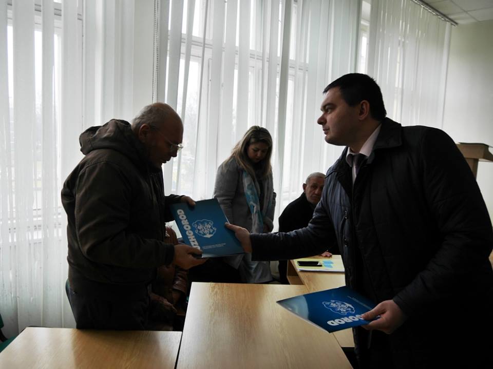 В Ужгороді влада зустрічалася з ліквідаторами аварії на ЧАЕС (ФОТО)