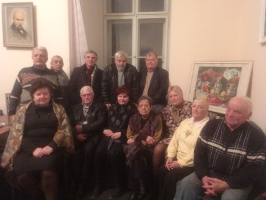 Закарпатські письменники перегоронули останню сторінку року (ФОТО)