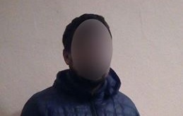 У Мукачеві при спробі крадіжки зі складу готелю затримали розшукуваного злодія (ФОТО)