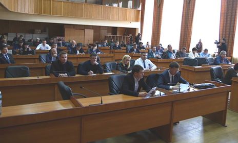 По 100 тис грн матеріальної допомоги виділили в Ужгороді родинам полеглих на Донбасі вояків