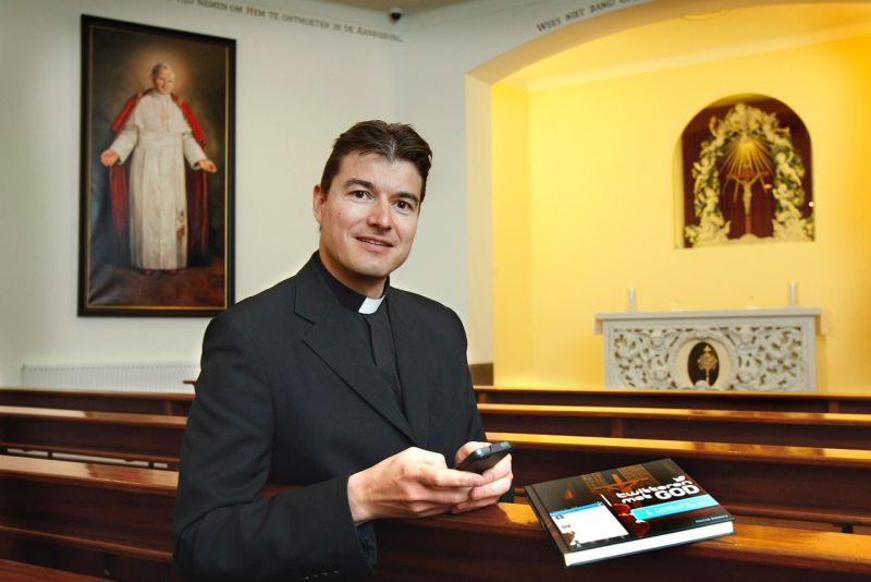 В Ужгород завітає автор світового бестселеру "Твіти з Богом" Мішель Ремері