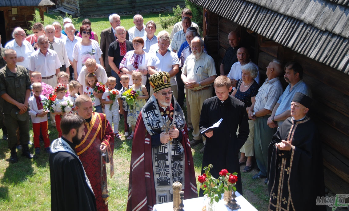 В Ужгороді вшанували пам'ять президента Карпатської України о.Авґустина Волошина (ФОТО)