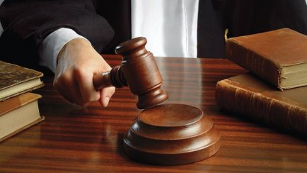 Ще 2 фігуранти у справі "кришування" поліцією нарколабораторії у Виноградові перебуватимуть під цілодобовим домашнім арештом