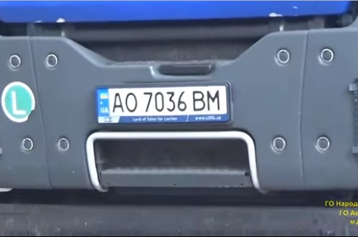 На Прикарпатті затримали закарпатські вантажівки із львівським сміттям (ФОТО, ВІДЕО)